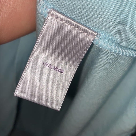 Jennifer Lopez shirt light blue long sleeved 3x Clear beads on sleeves - Picture 5 of 7